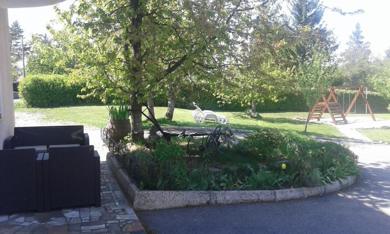 Guest House Surina Rupa Экстерьер фото