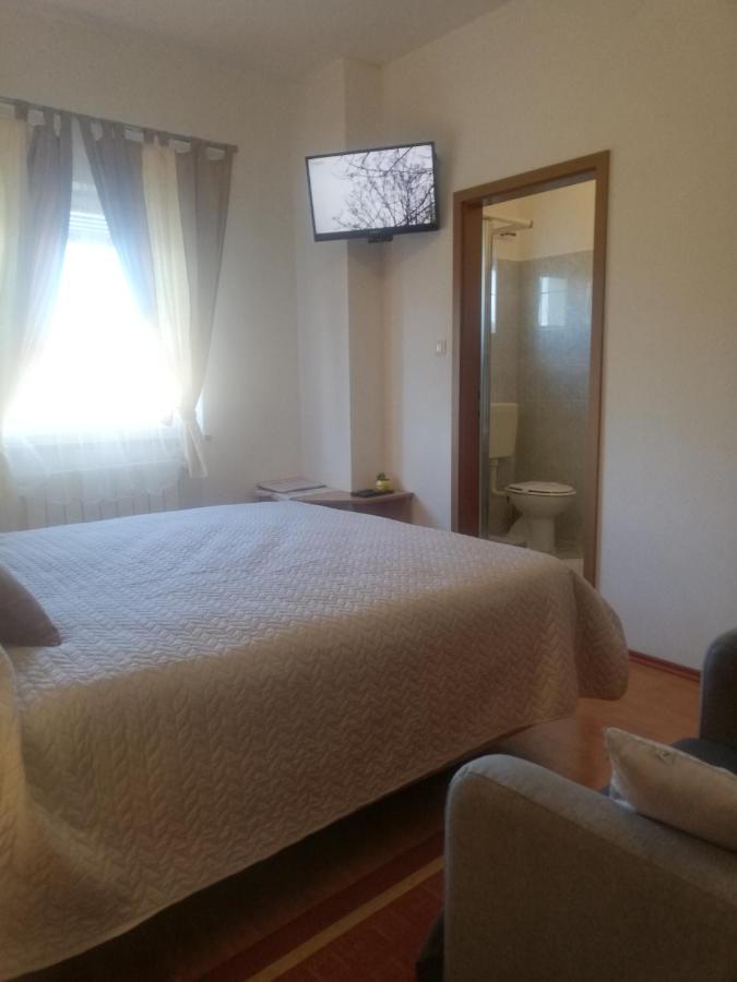 Guest House Surina Rupa Экстерьер фото